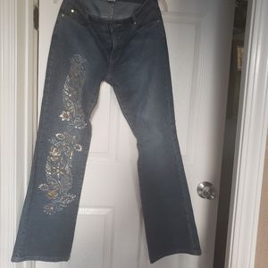 Jeans by Daisy Fuentas